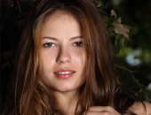 Naked in the Forest - Picture 25 - 2668x4000