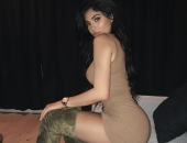Kylie Jenner - Picture 6 - 1080x1328